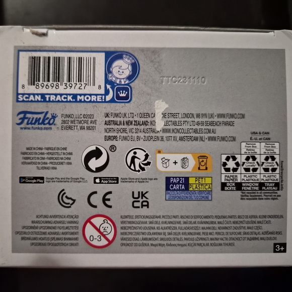 Funko Alien Maggie Figure with Yellow and Blue - Picture 9 of 9